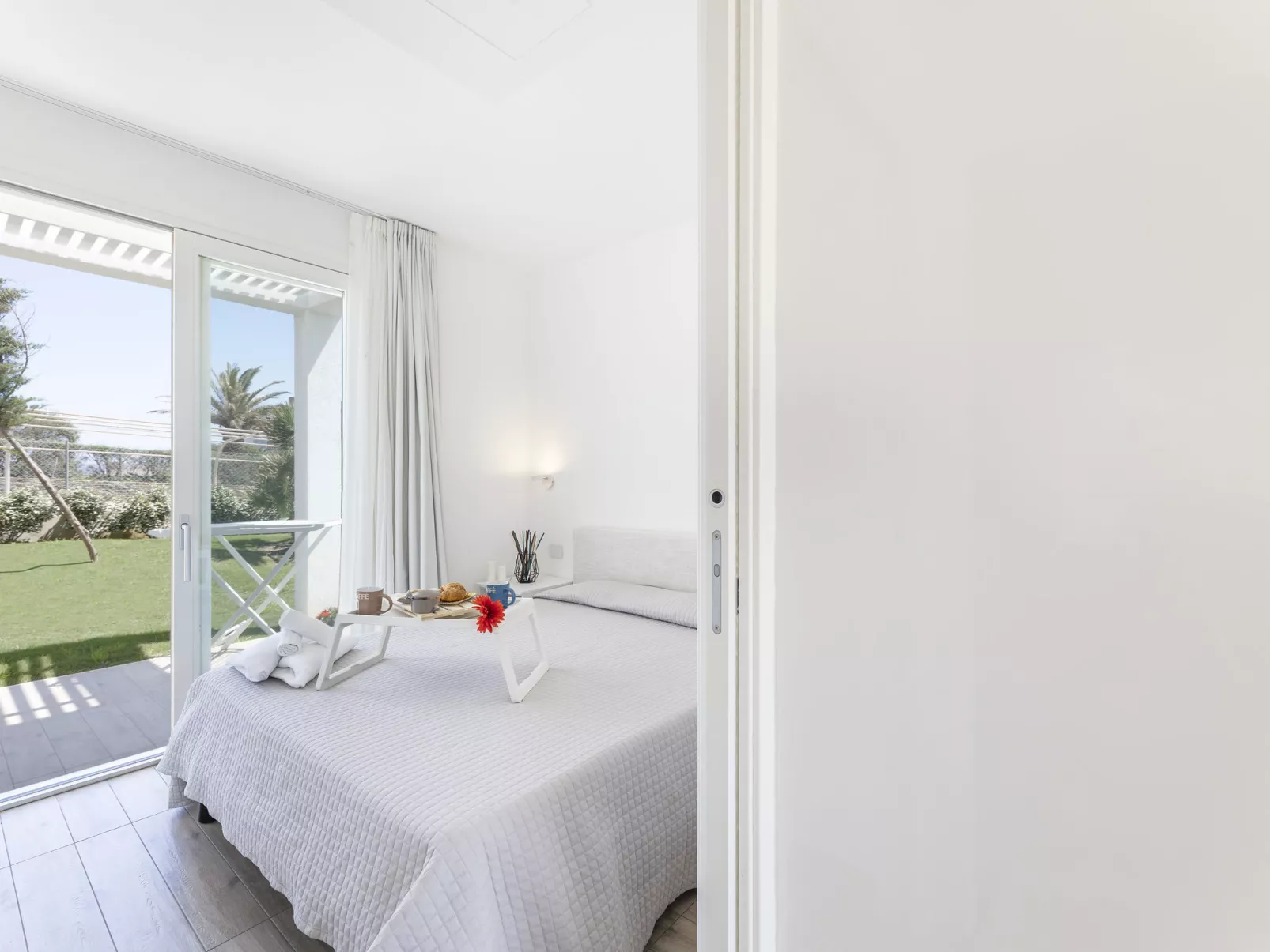 Capo Falcone Charming Apartment-Inside
