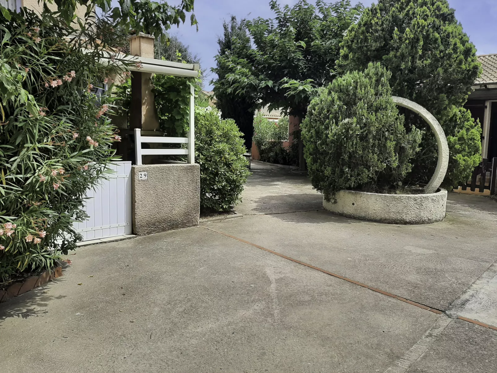 Les Patios de La Mer-Outside