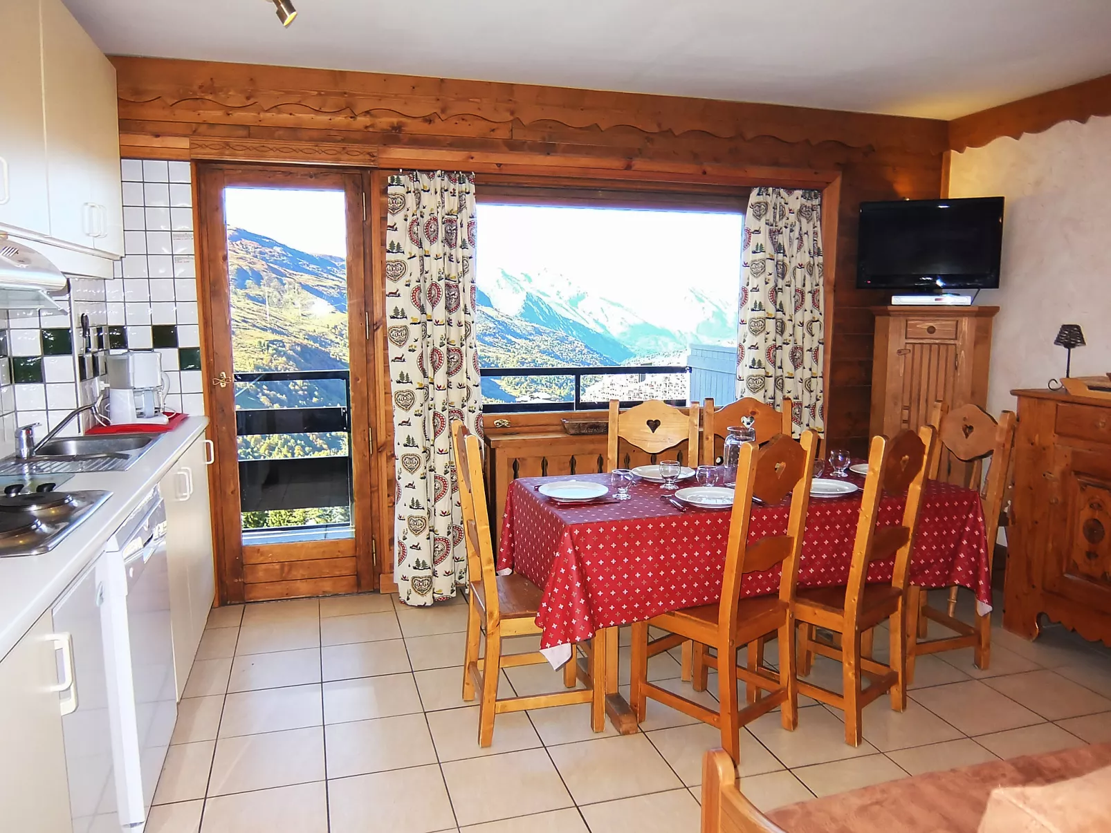 Oisans 37-Inside