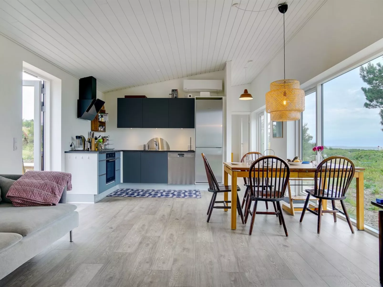"Gjorgje" - 100m from the sea