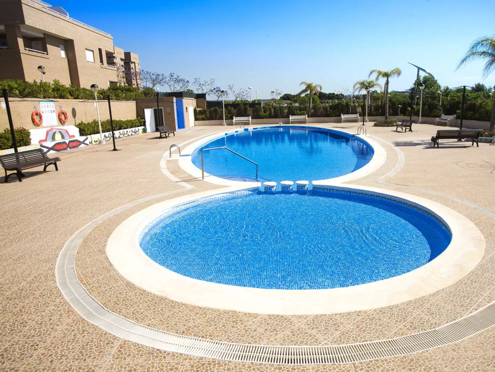 Jardines del Mar I-Outside
