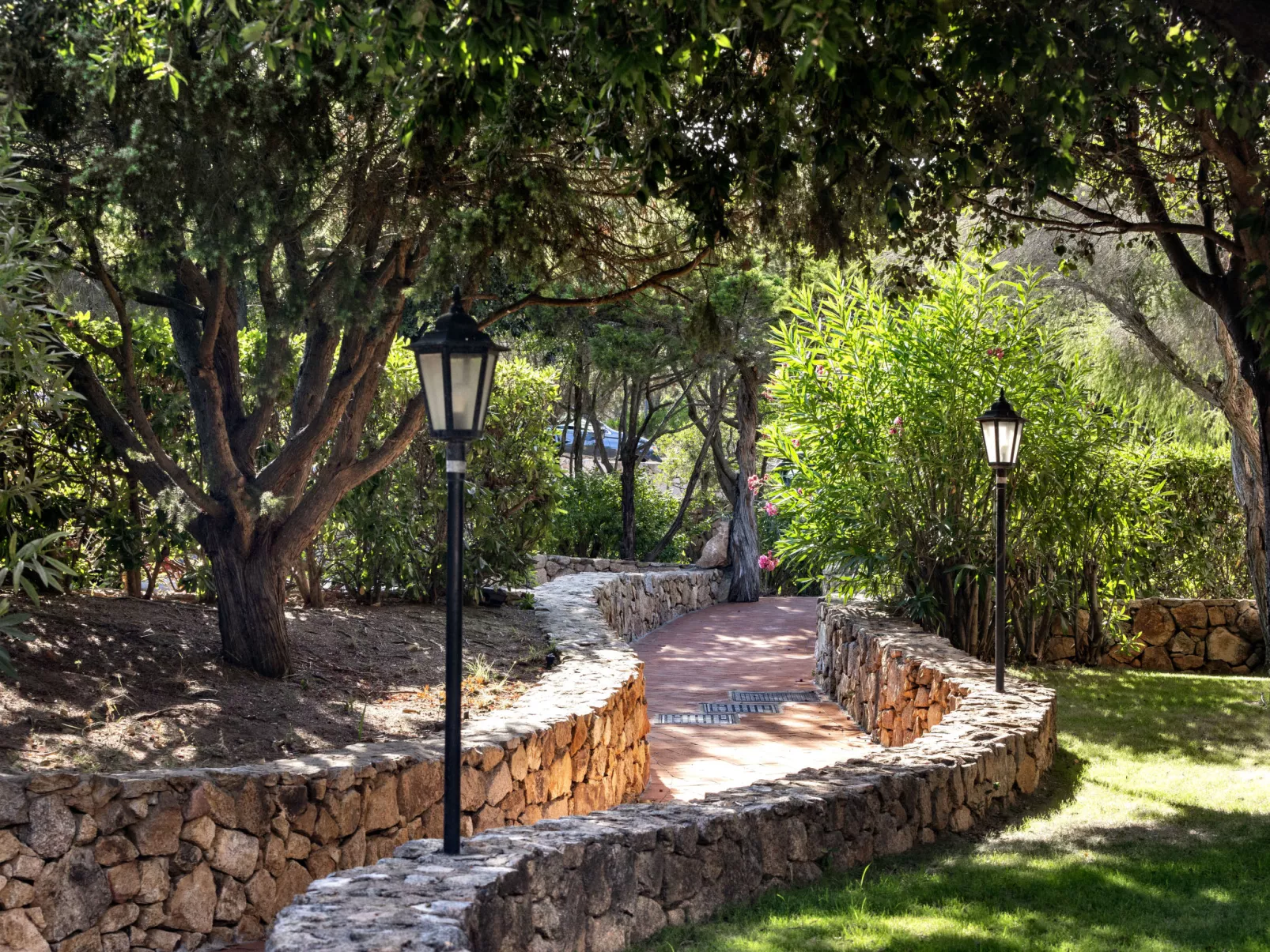 Il Giardino degli Oleandri-Outside