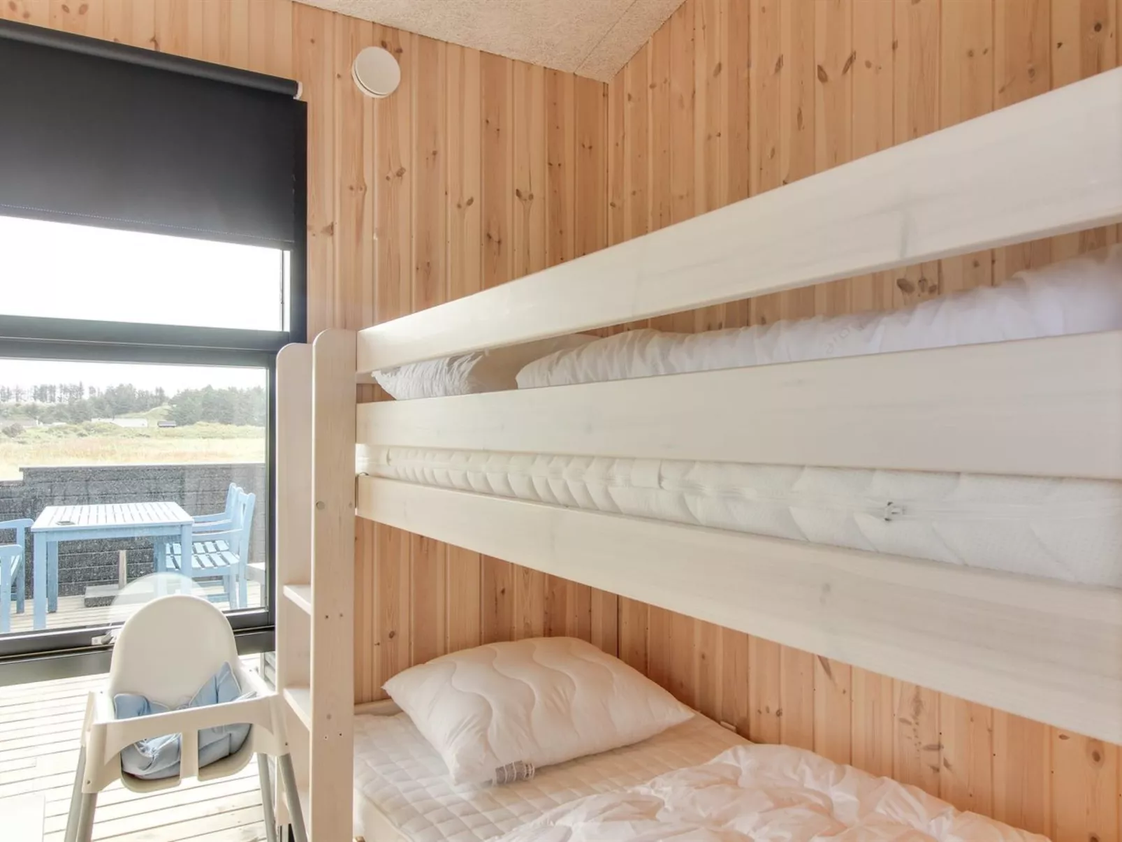 "Heilo" - 300m from the sea-Drinnen