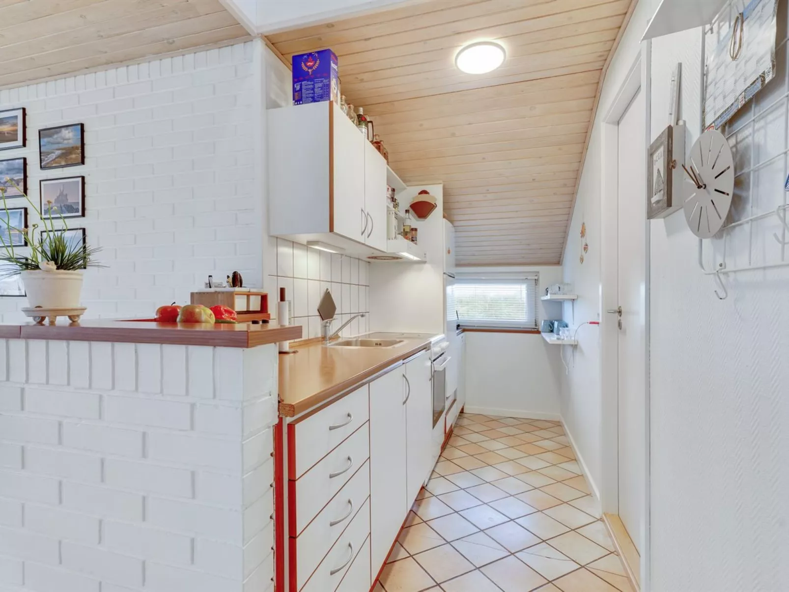 "Madsen" - 500m from the sea-Inside