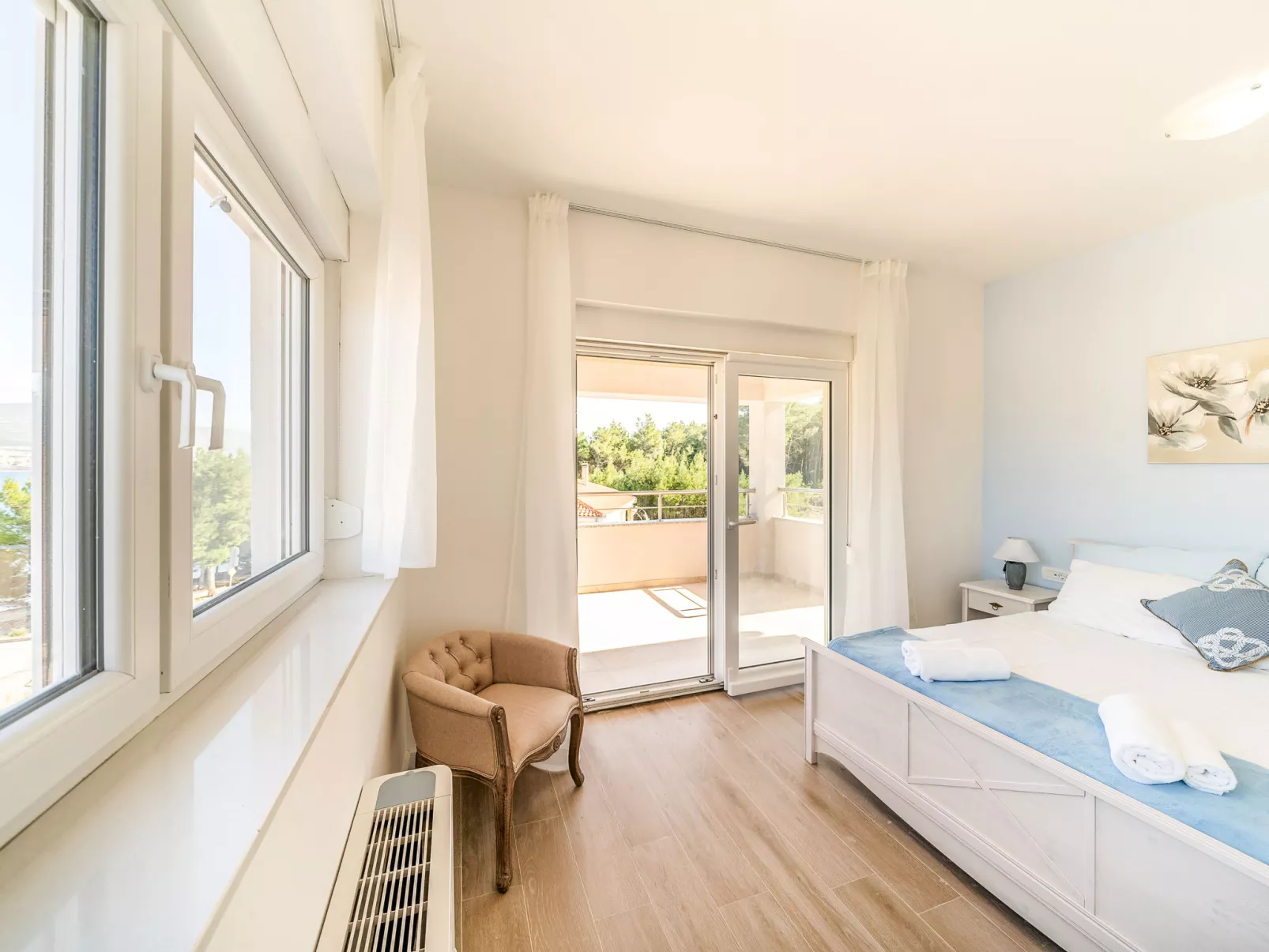 Sea Front Villa Lucija-Inside