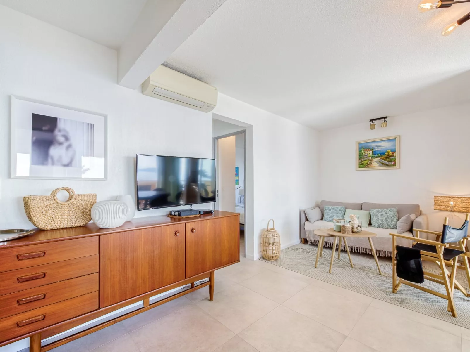 Le Palazzo del Mar-Inside