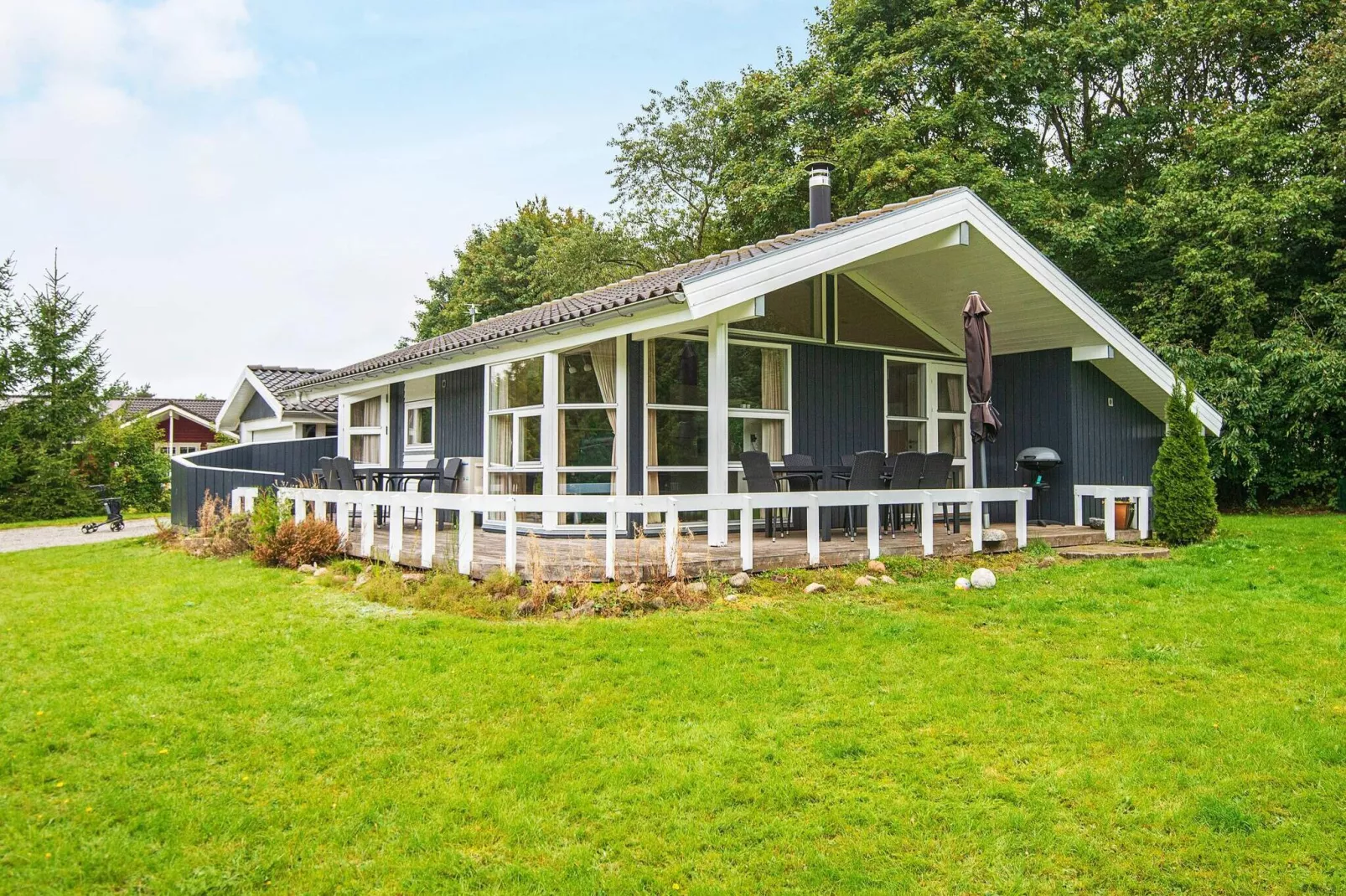 Bright Cottage Retreat in Silkeborg-By Traum-View