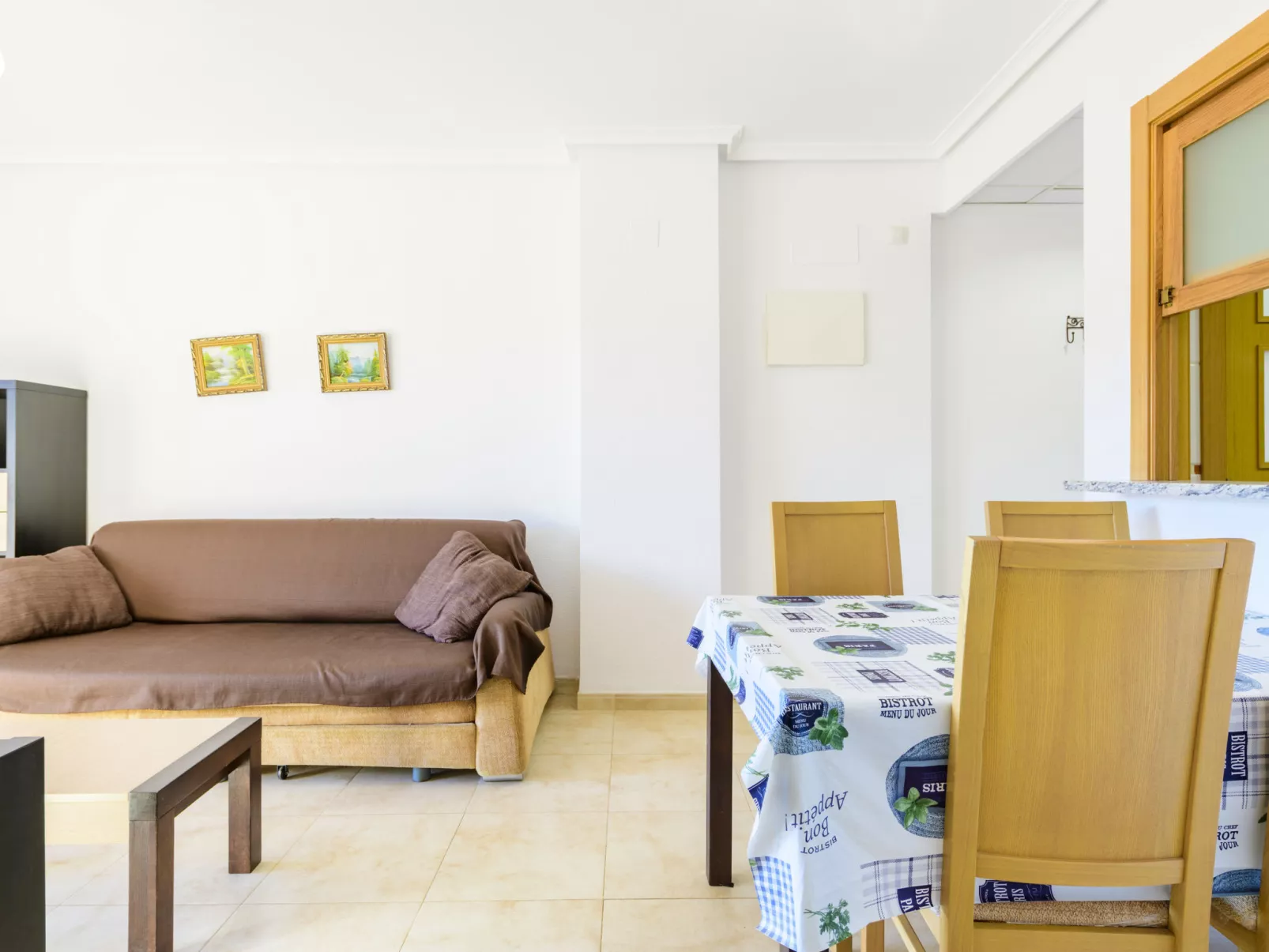 Jardin-Inside