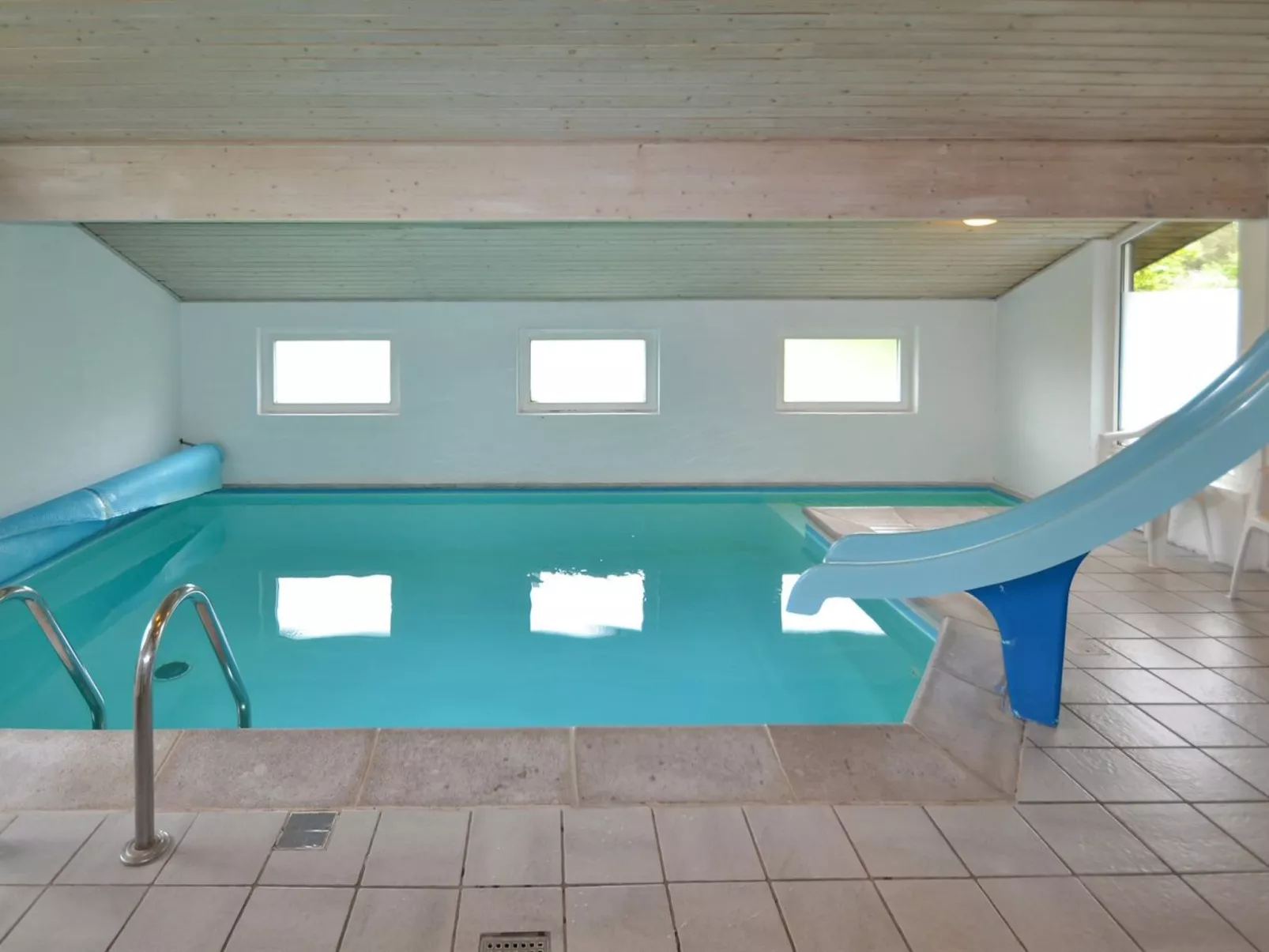 "Aponi" - 400m from the sea-Outside