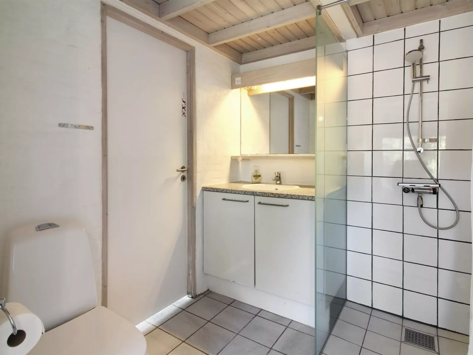 "Aponi" - 400m from the sea-Inside