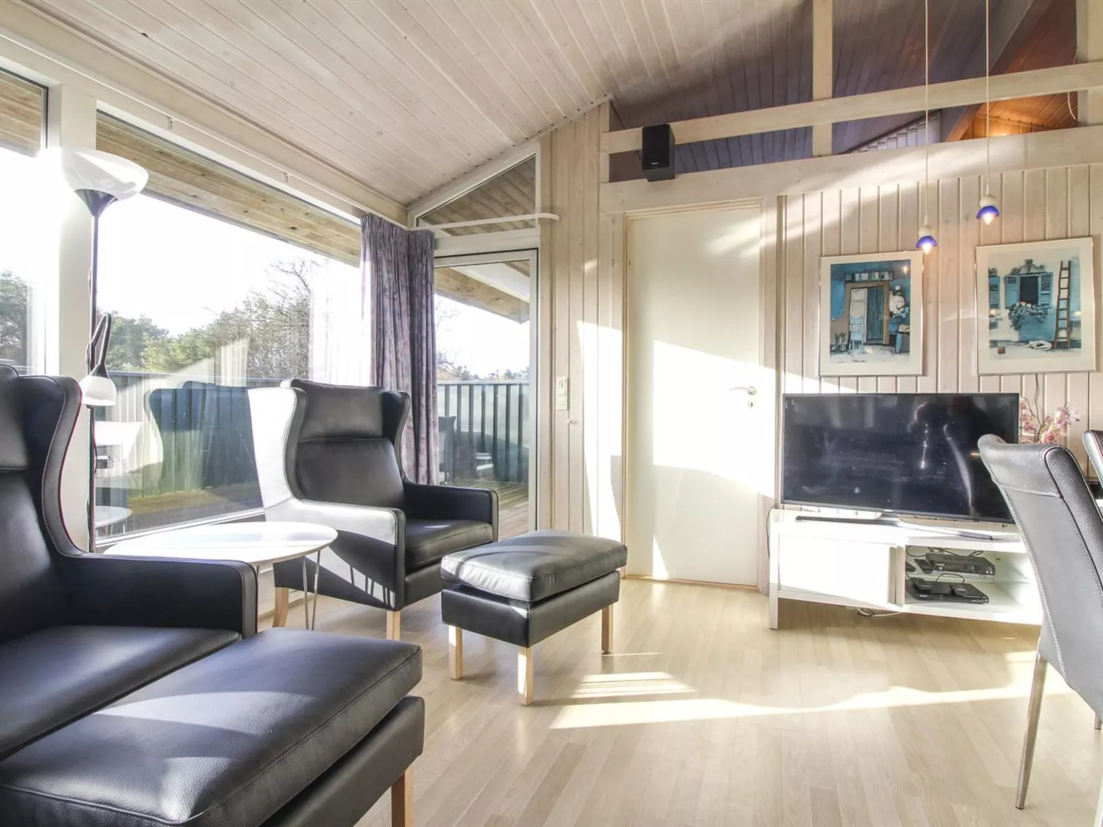 "Aponi" - 400m from the sea-Inside