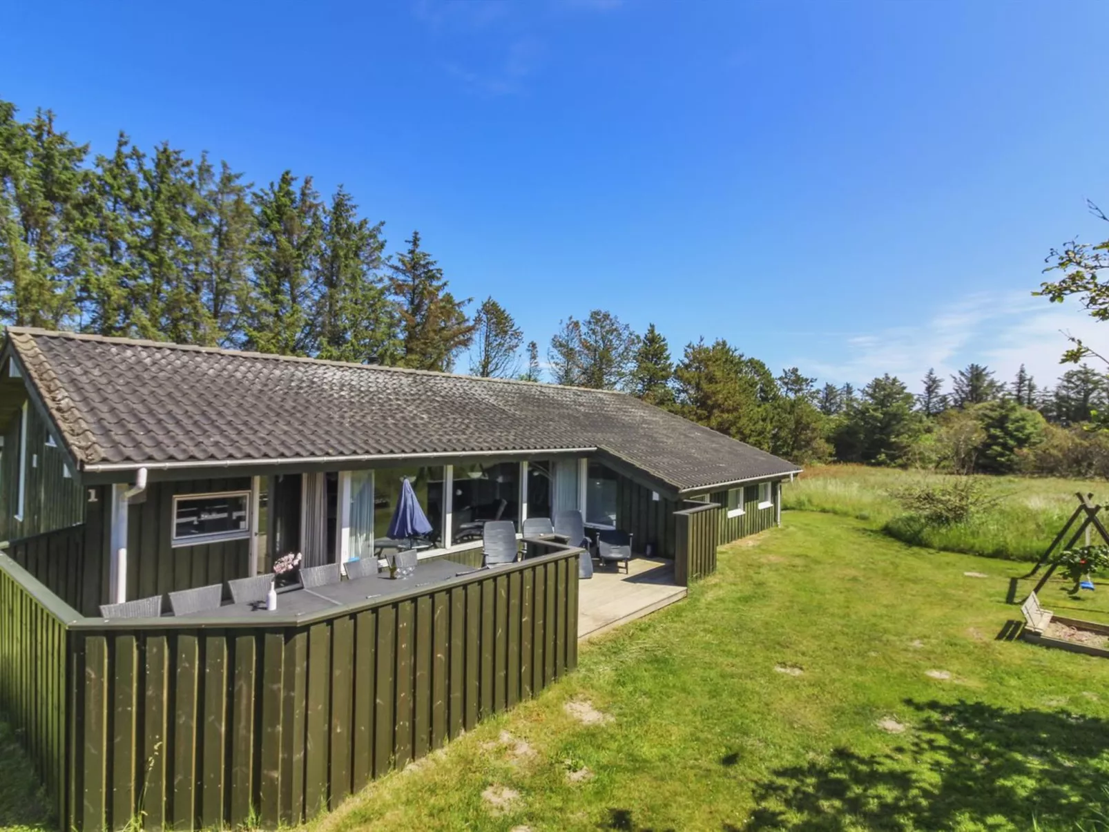 "Aponi" - 400m from the sea-Inside