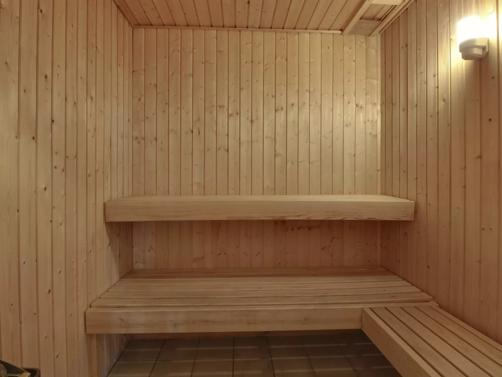 "Soufiane" - 100m from the sea-Inside