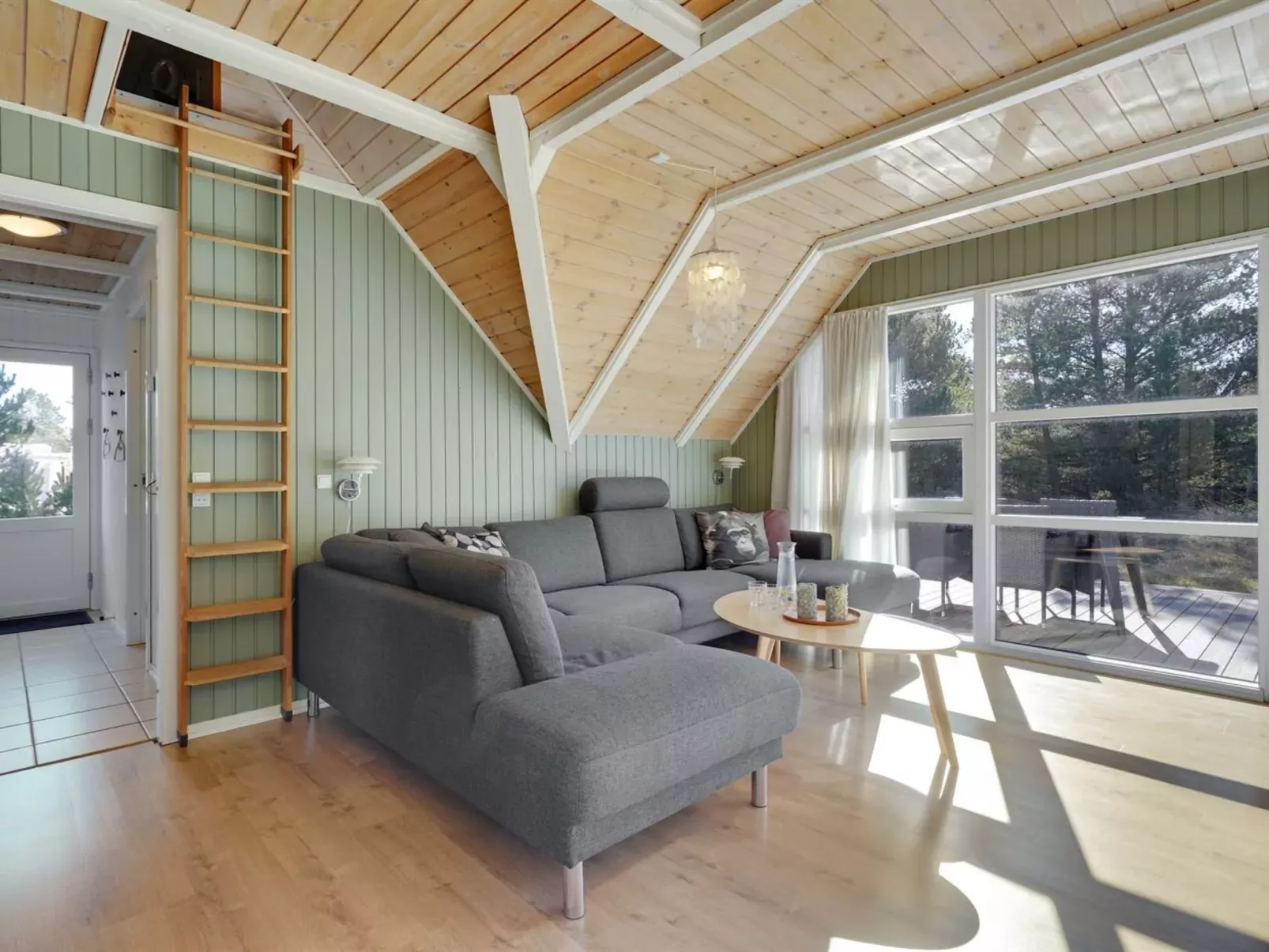 "Urpo" - 6km from the sea-Inside
