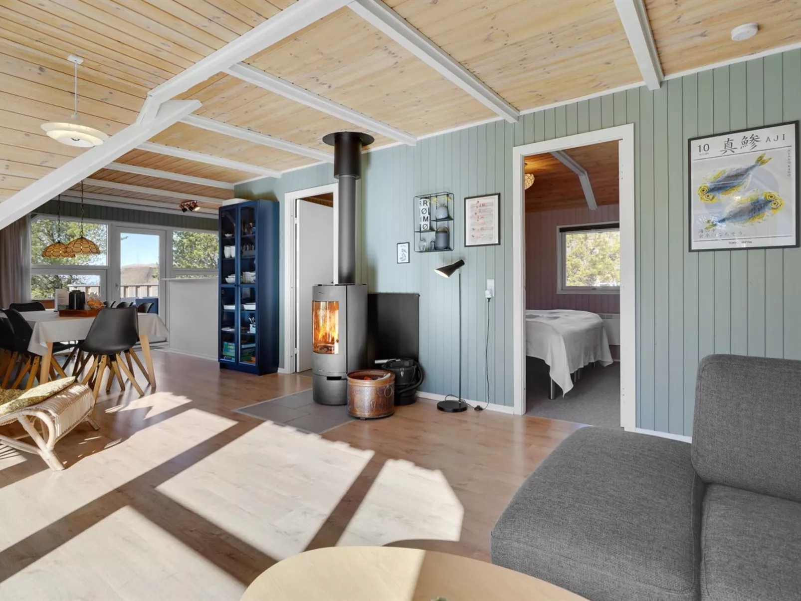 "Urpo" - 6km from the sea-Inside