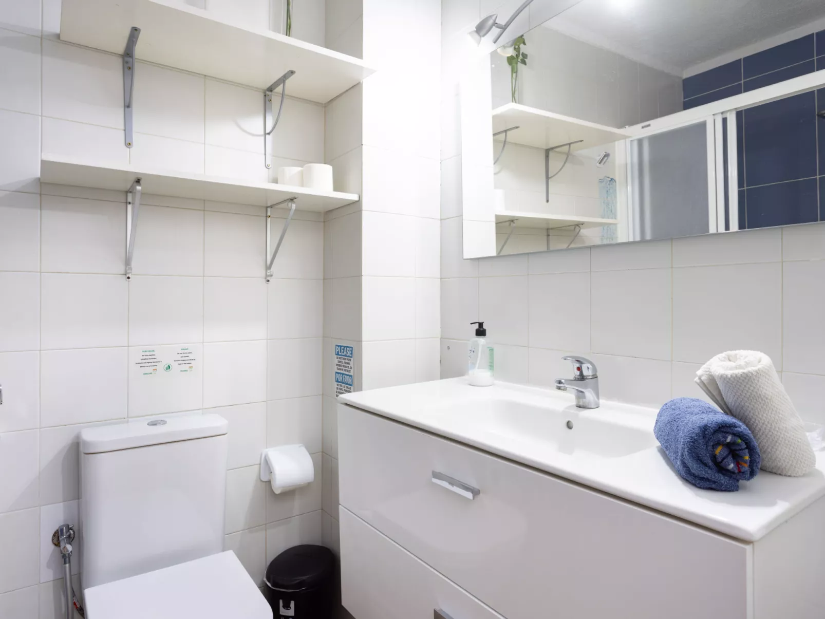 Comfy Altemar-Drinnen