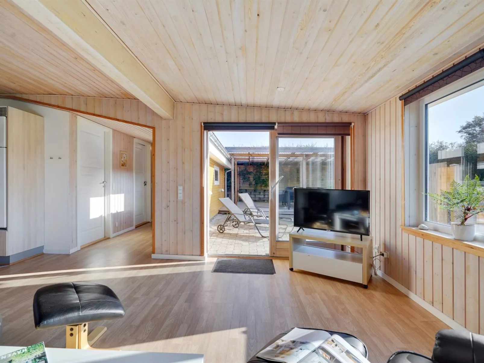 "Nane" - 80m from the sea-Drinnen