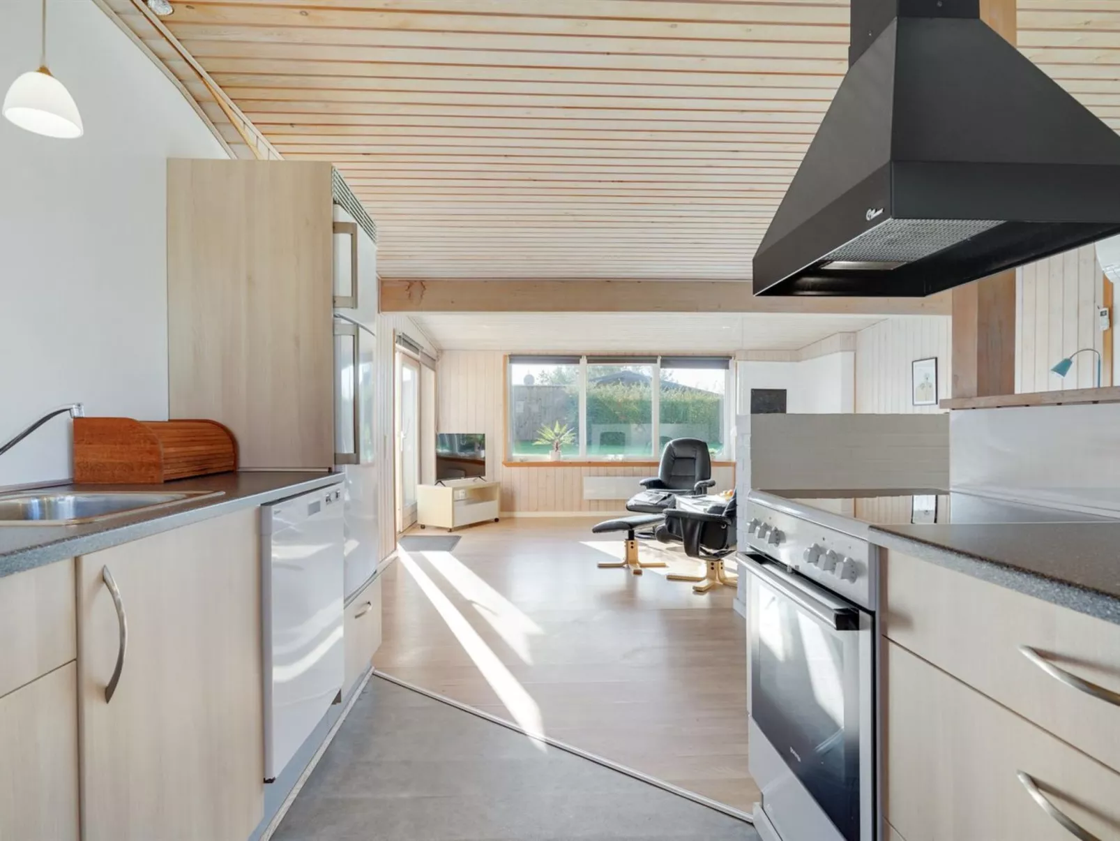 "Nane" - 80m from the sea-Drinnen