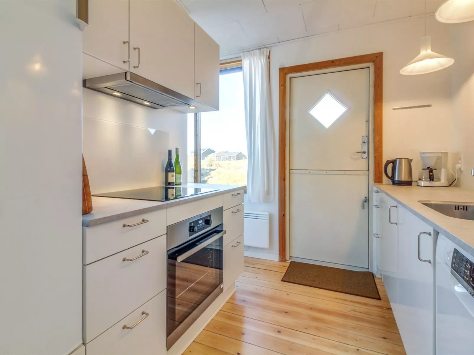 "Jules" - 300m from the sea-Drinnen