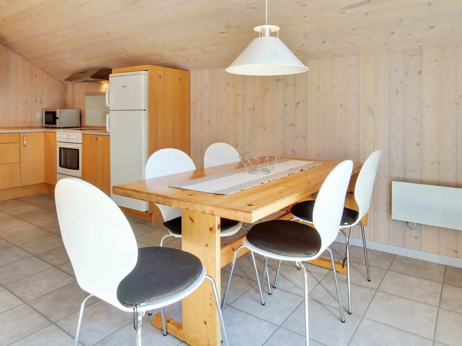 "Sanelma" - 900m from the sea-Inside
