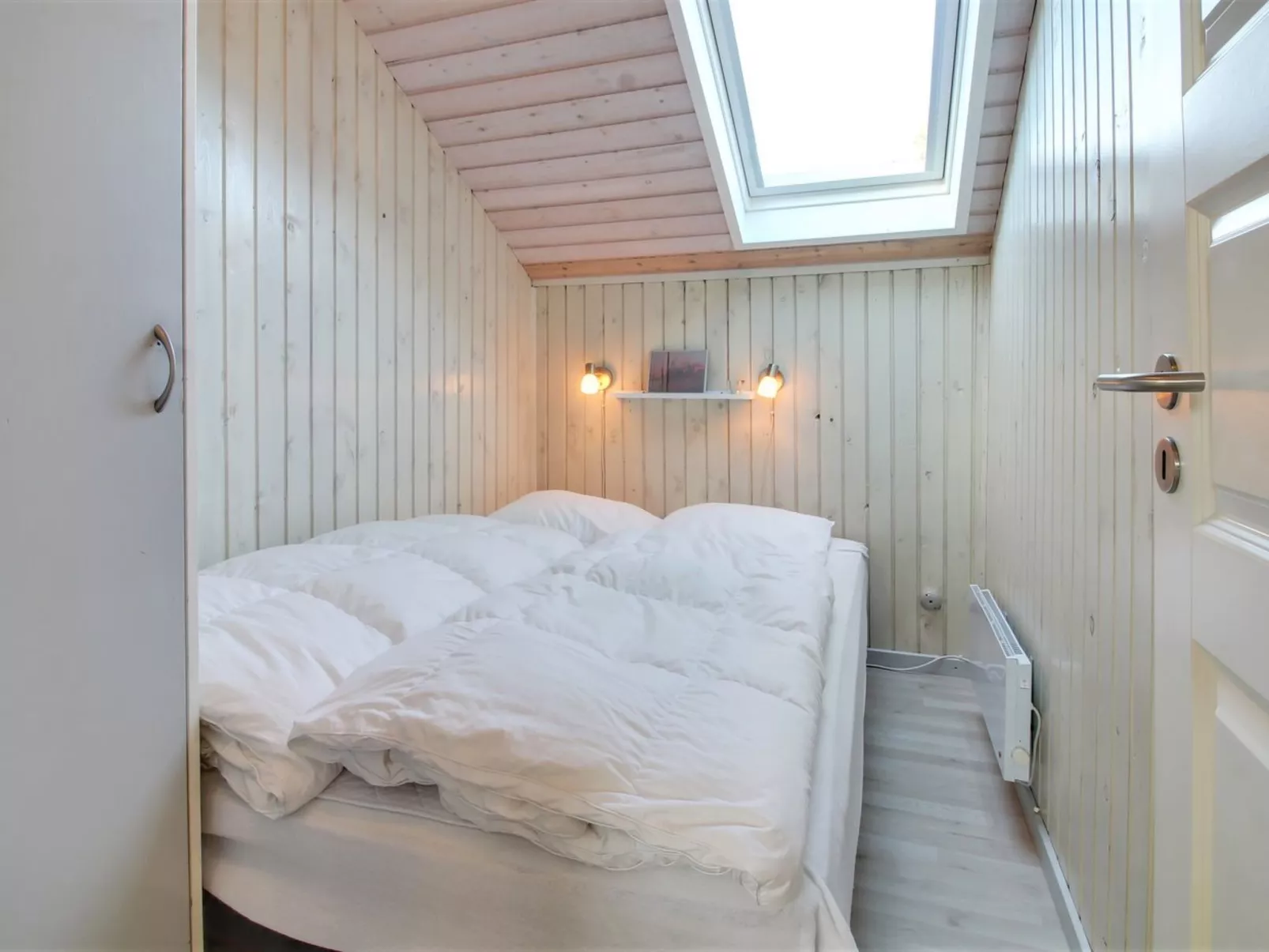 "Sanelma" - 900m from the sea-Inside