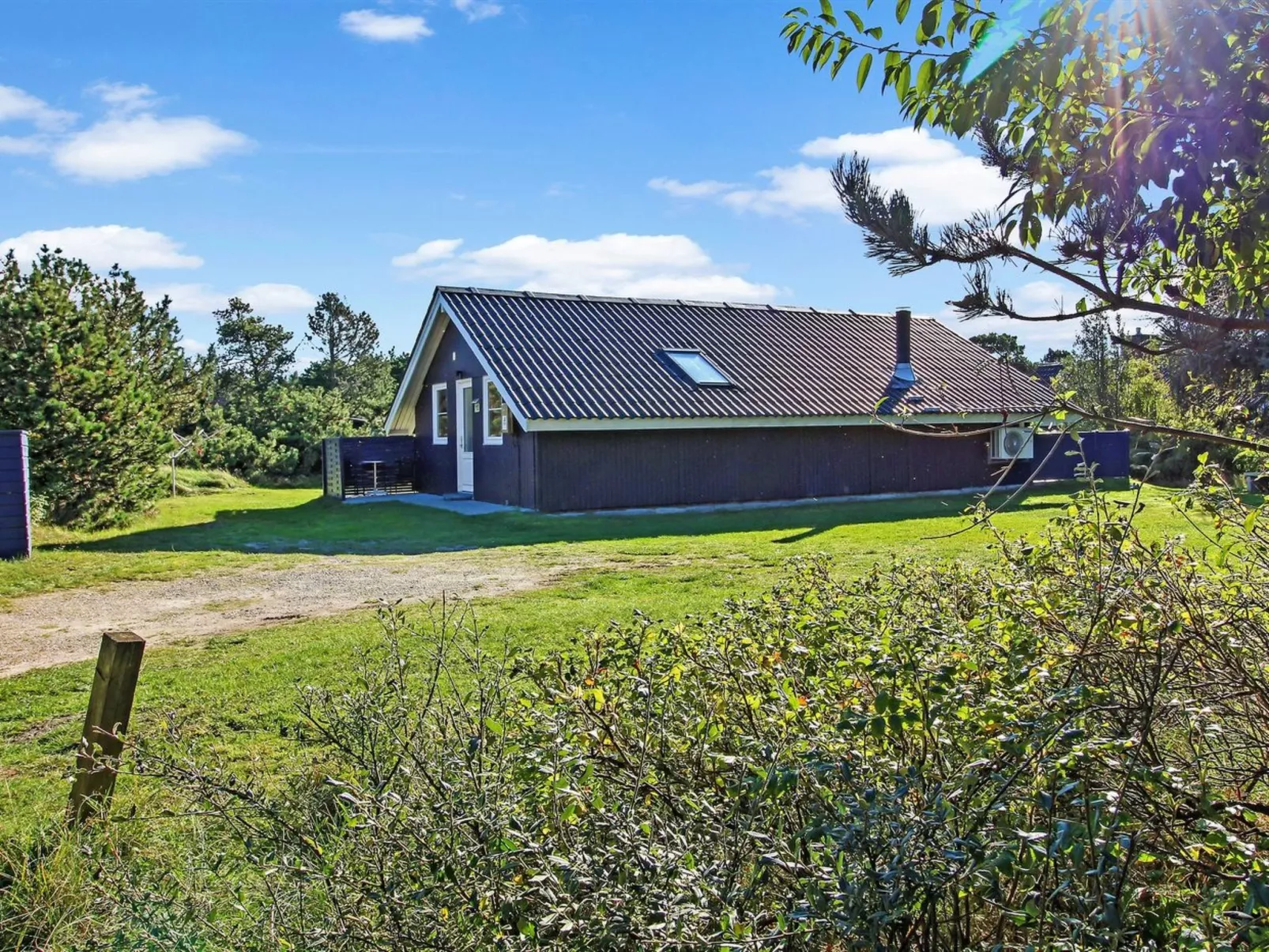 "Sanelma" - 900m from the sea-Outside