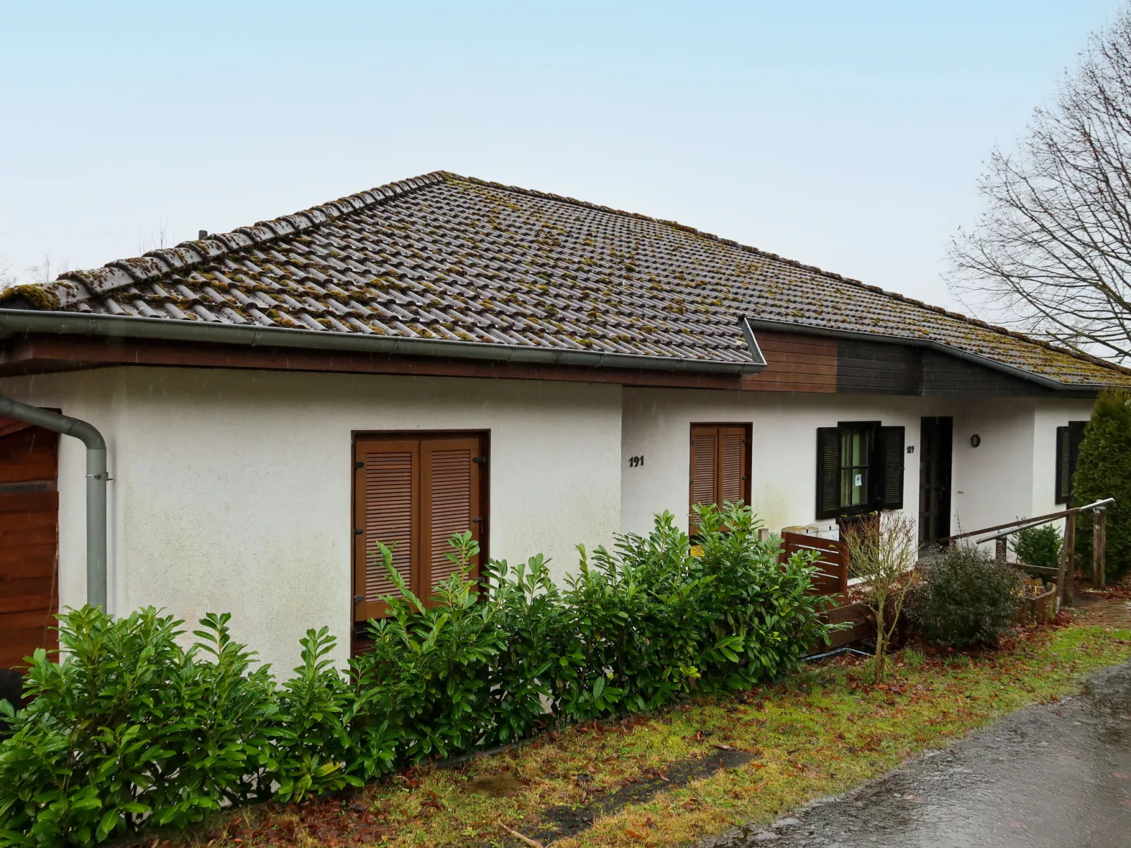 Schwesterchen-Outside