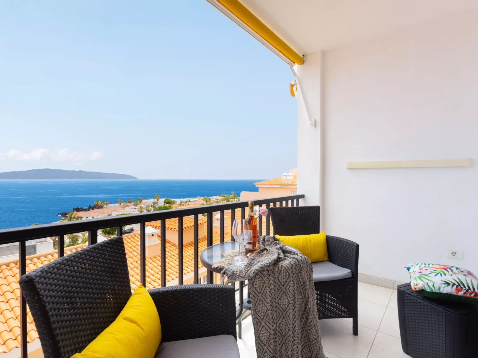 Sea view Drilasol-Outside