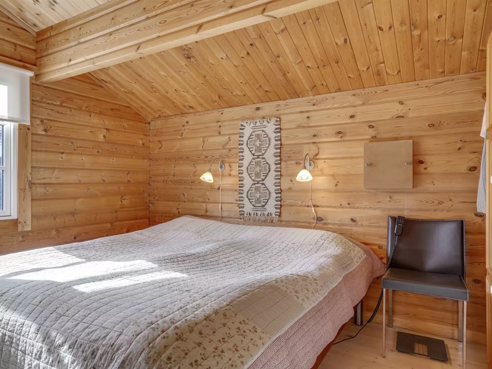 "Awarth" - 500m from the sea-Inside
