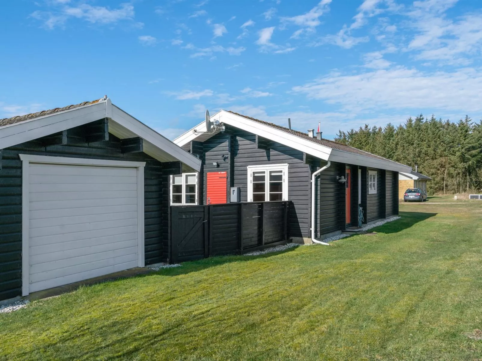 "Awarth" - 500m from the sea-Outside