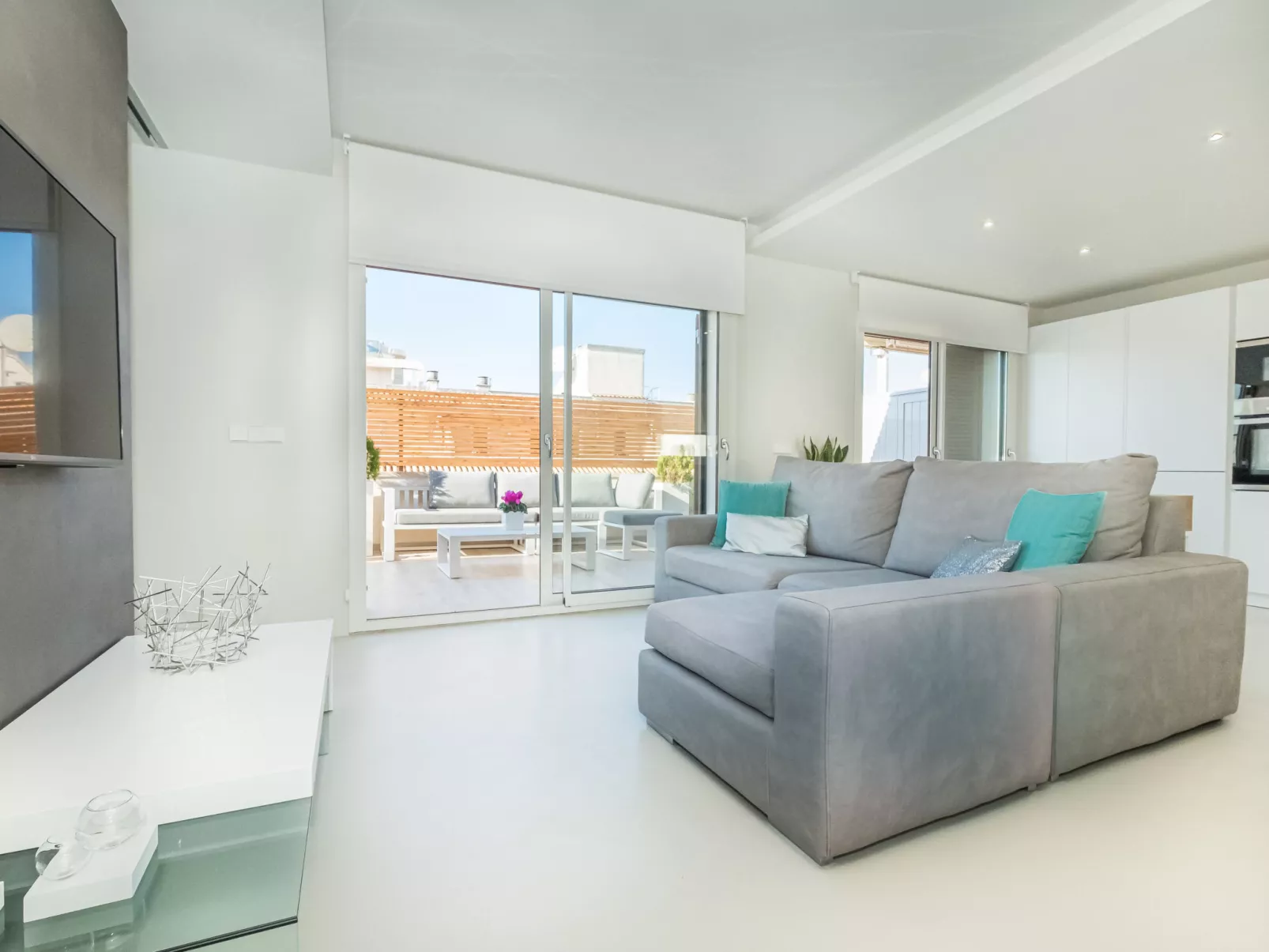 Attic Sea Views-Inside