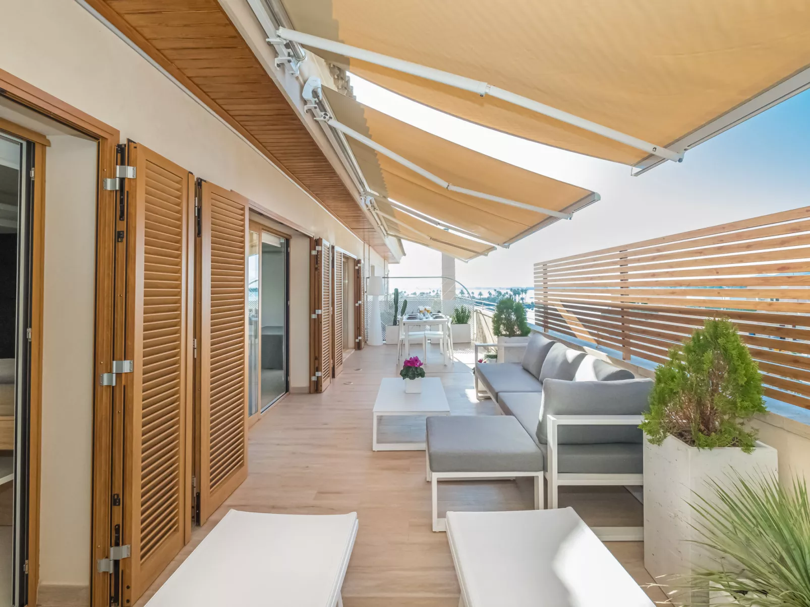 Attic Sea Views-Outside