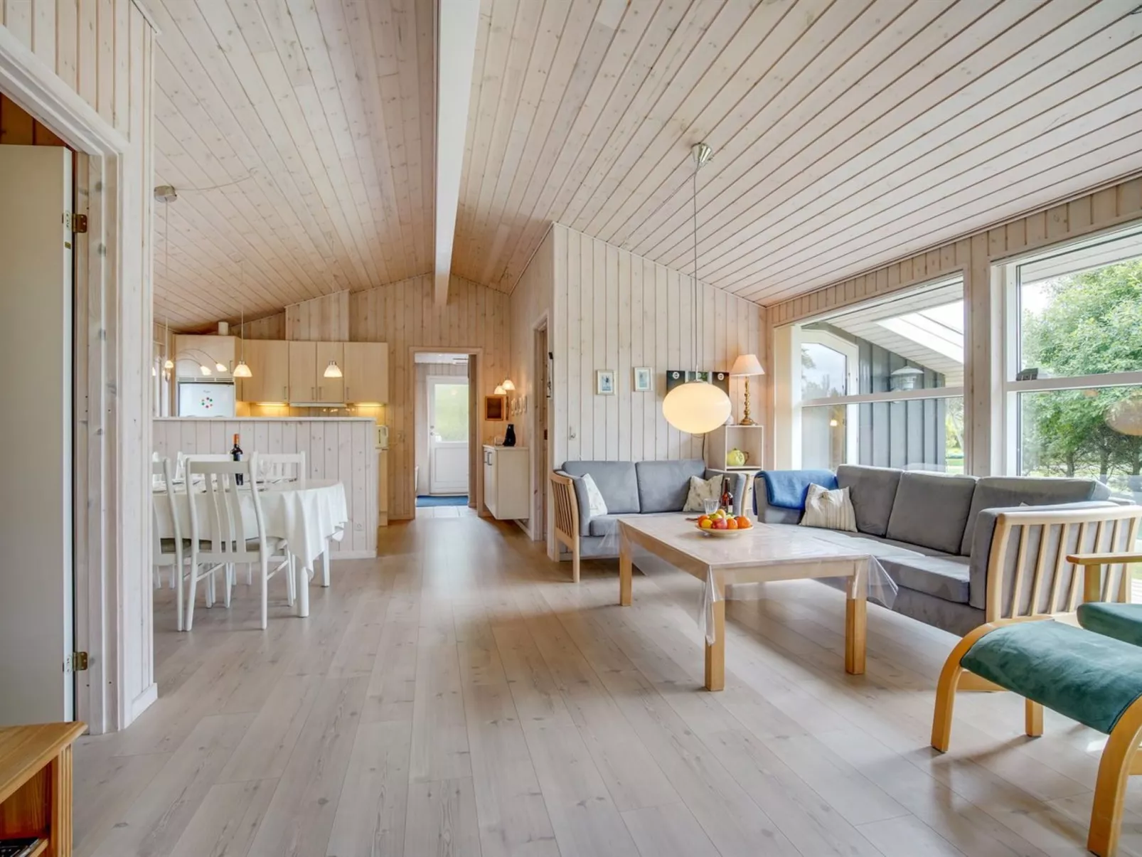 "Ønder" - 800m from the sea-Inside