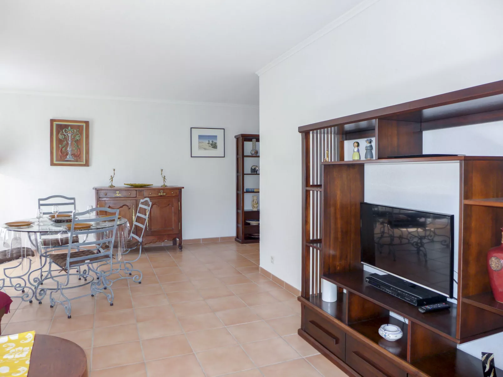 Le Grand Parc-Inside