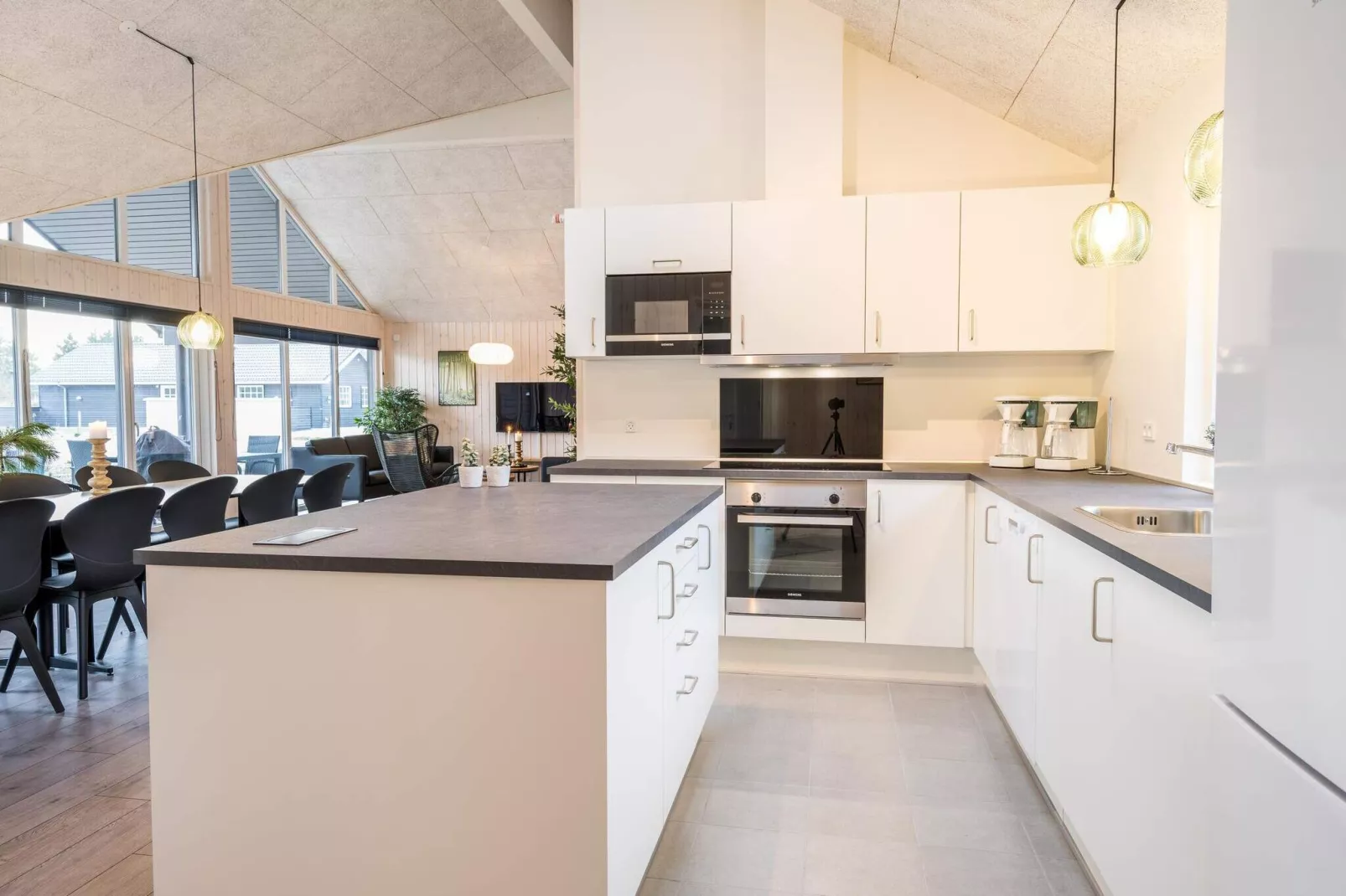 16 person holiday home in Nørre Nebel-Indoor