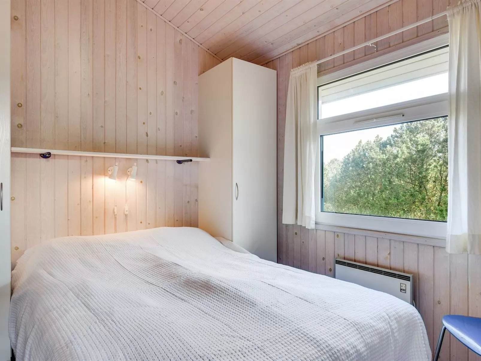 "Andrie" - 800m from the sea-Dedans