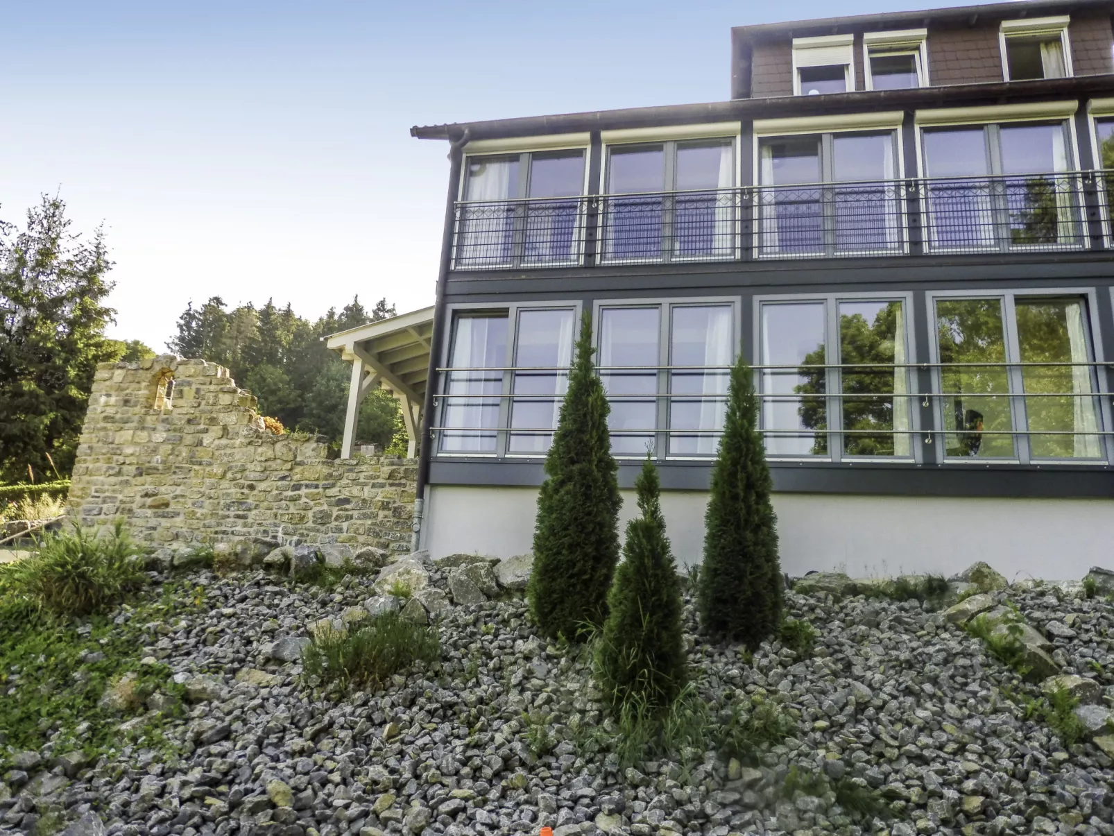 Am Kirchberg-Outside