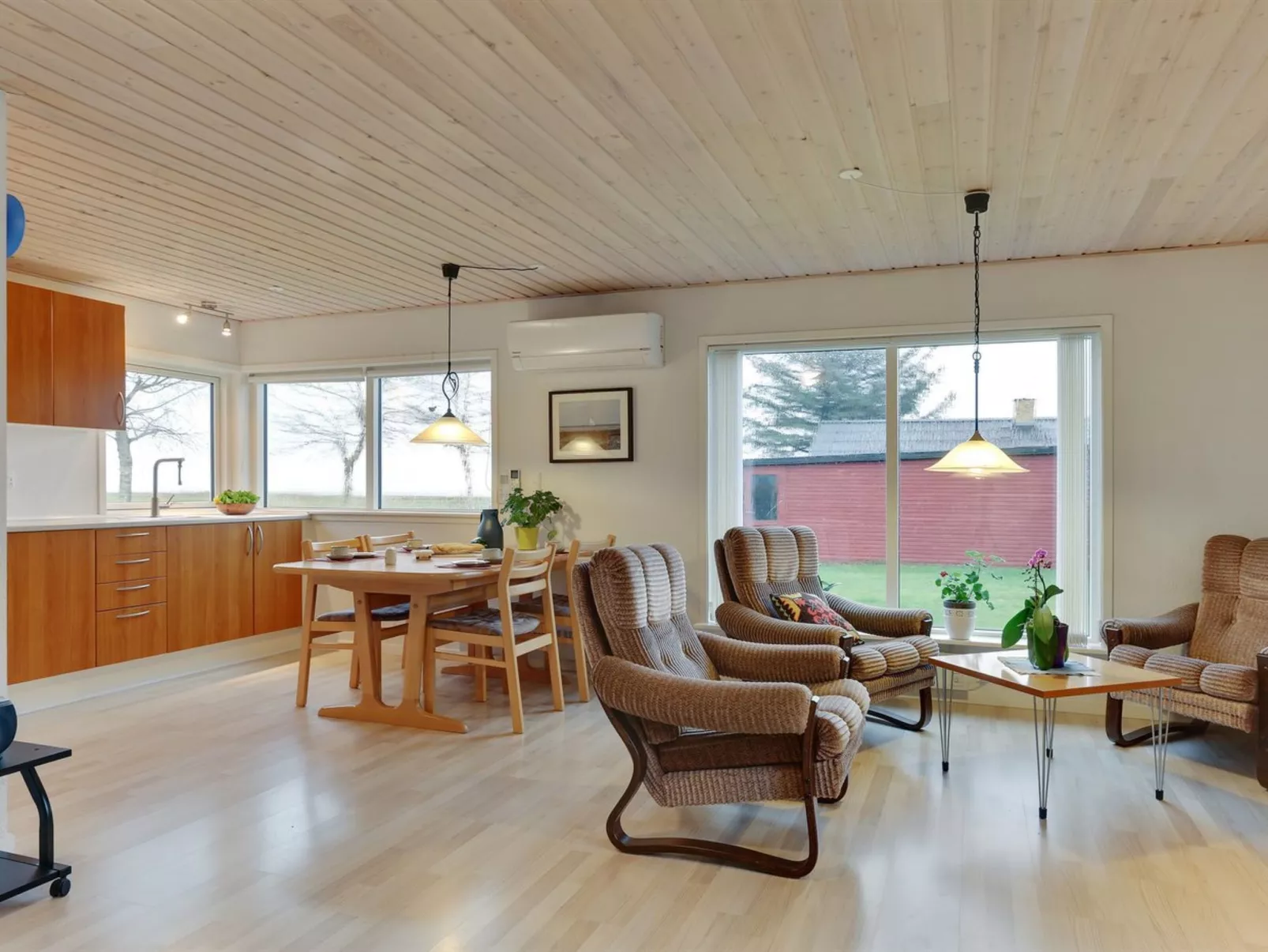 "Rayla" - 150m from the sea-Inside