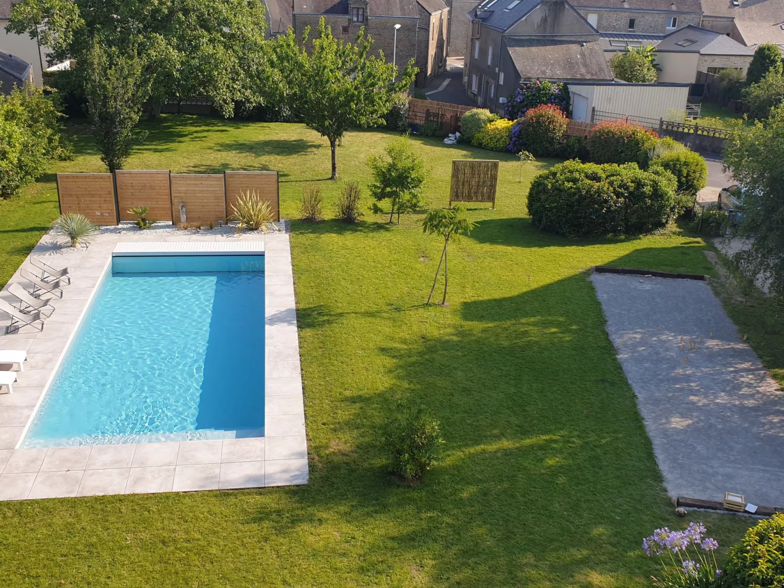 La Maison des Frères (villa + annexe)-Draußen