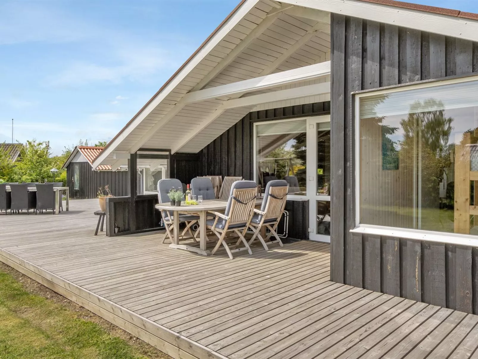 "Christel" - 500m from the sea-Outside