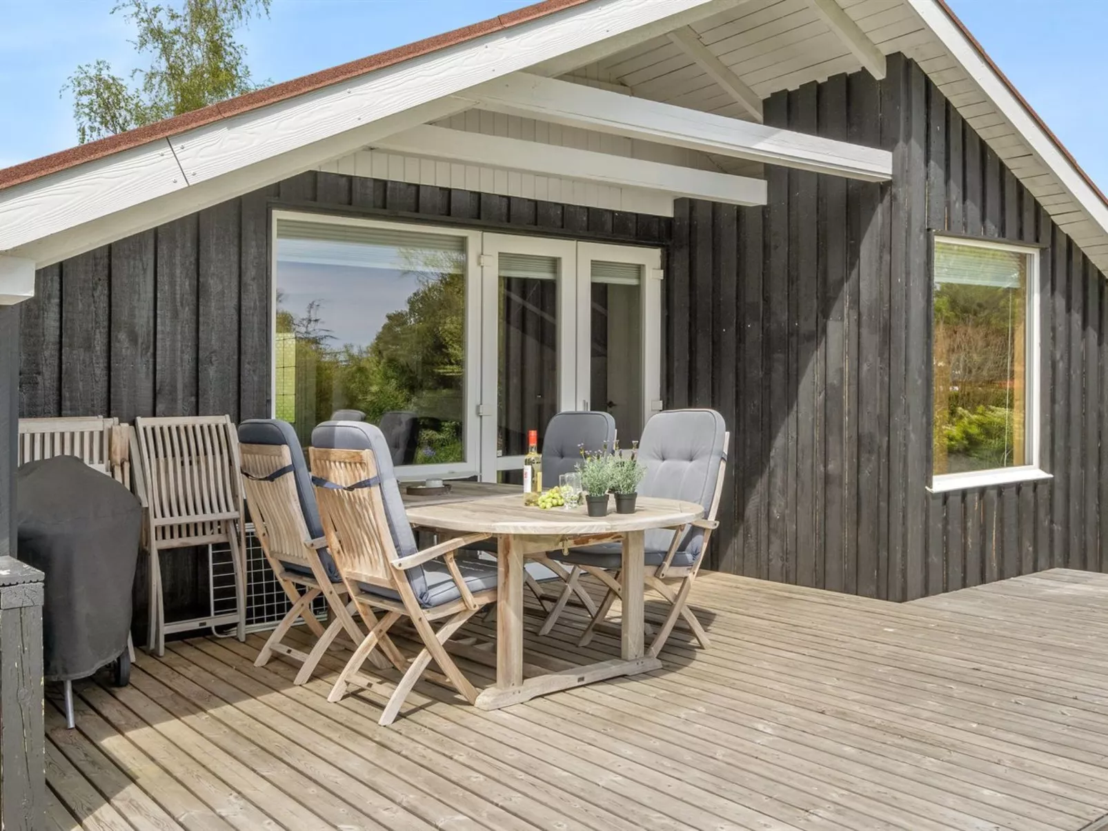 "Christel" - 500m from the sea-Outside