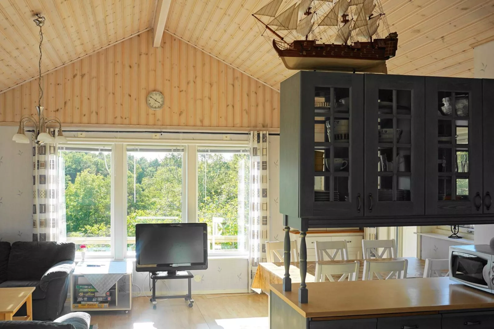 9 person holiday home in ASKERÖARNA