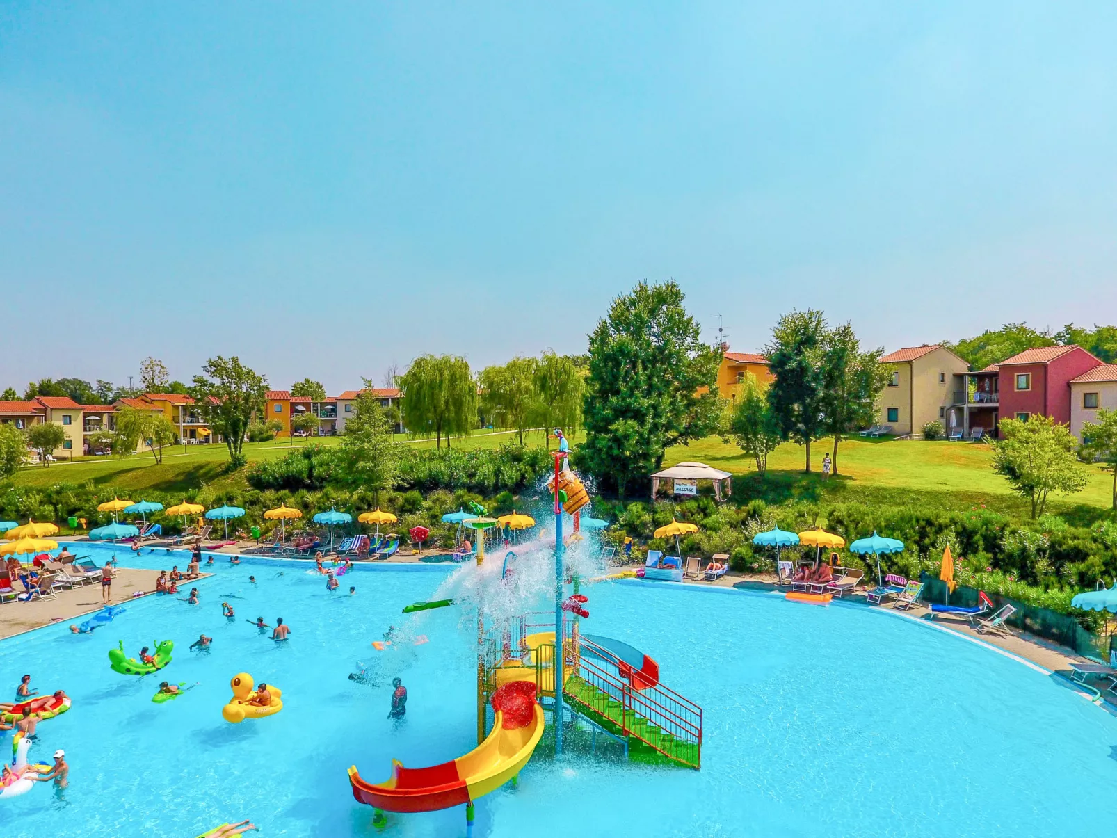 Belvedere Village-Outside