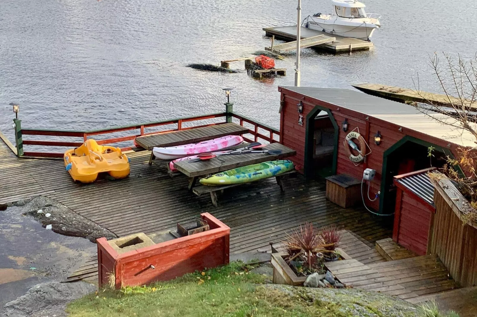 6 person holiday home in BØMLO-Outdoor