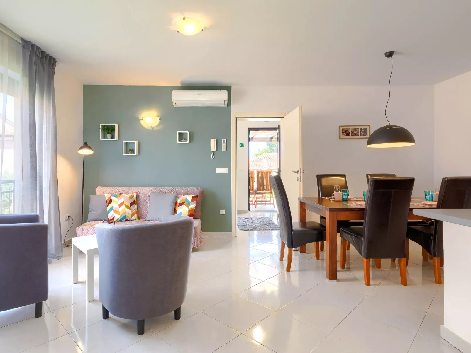 Villa Alpa-Inside