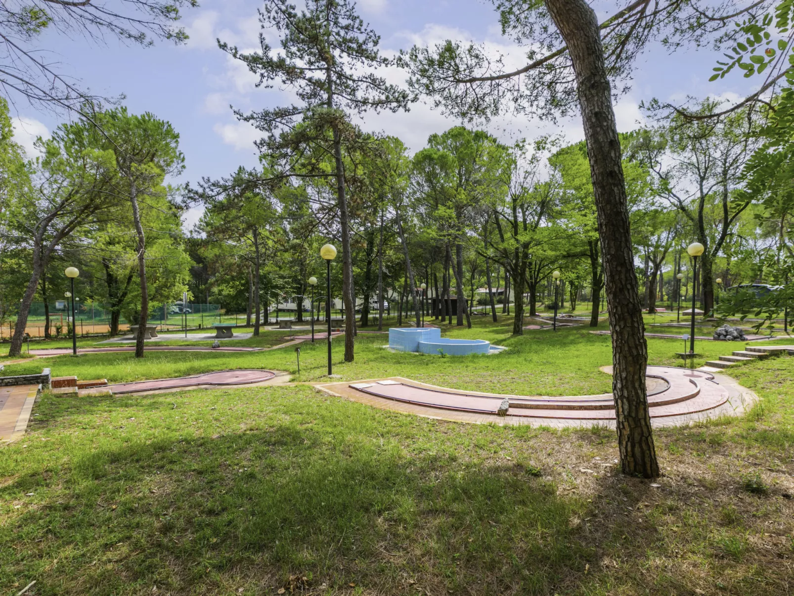 Gelso (GDO 202)-Outside