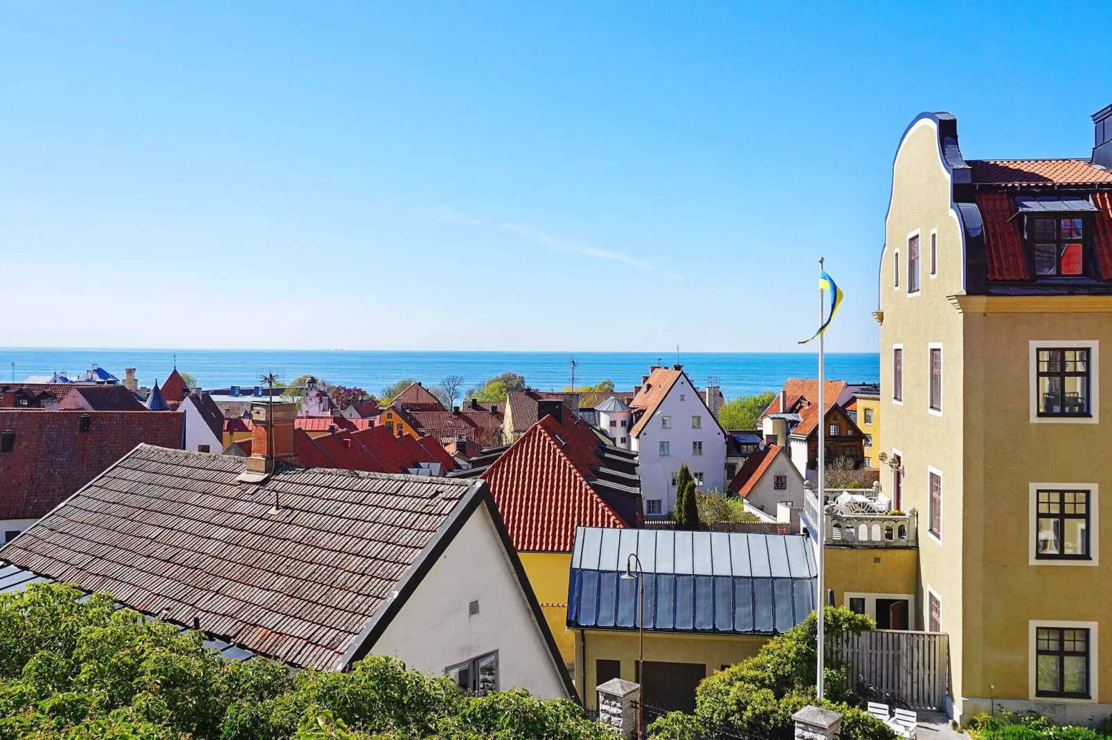 Summer Gem in Central Visby-By Traum-Not tagged