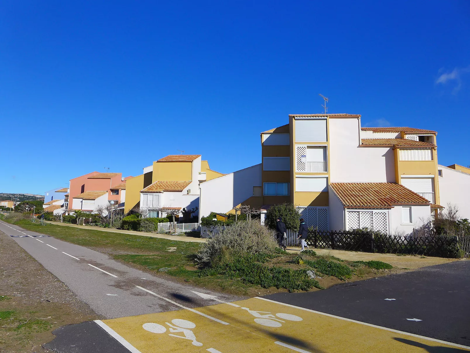 Les Balcons de la Méditerranée-Outside