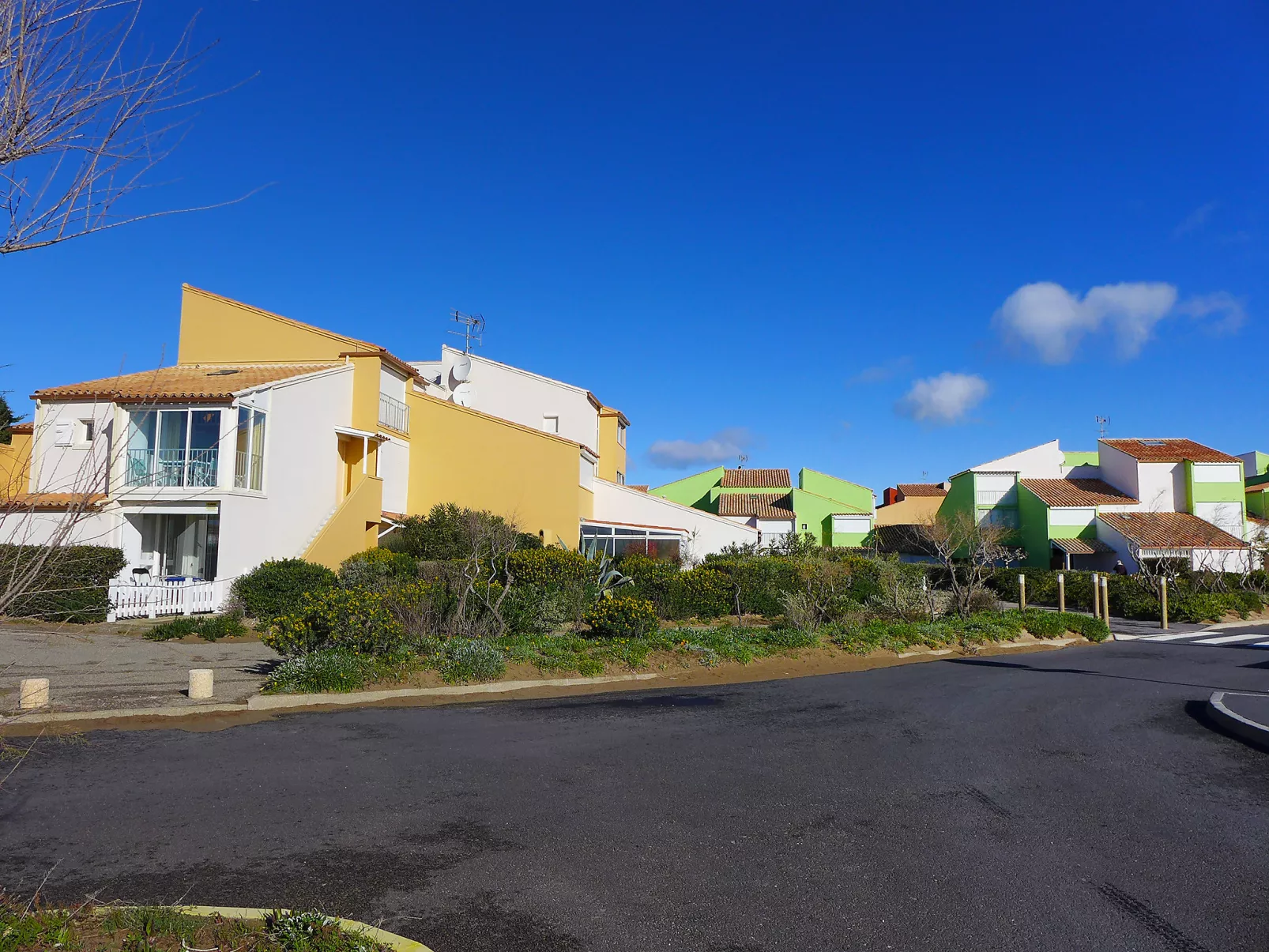 Les Balcons de la Méditerranée-Outside