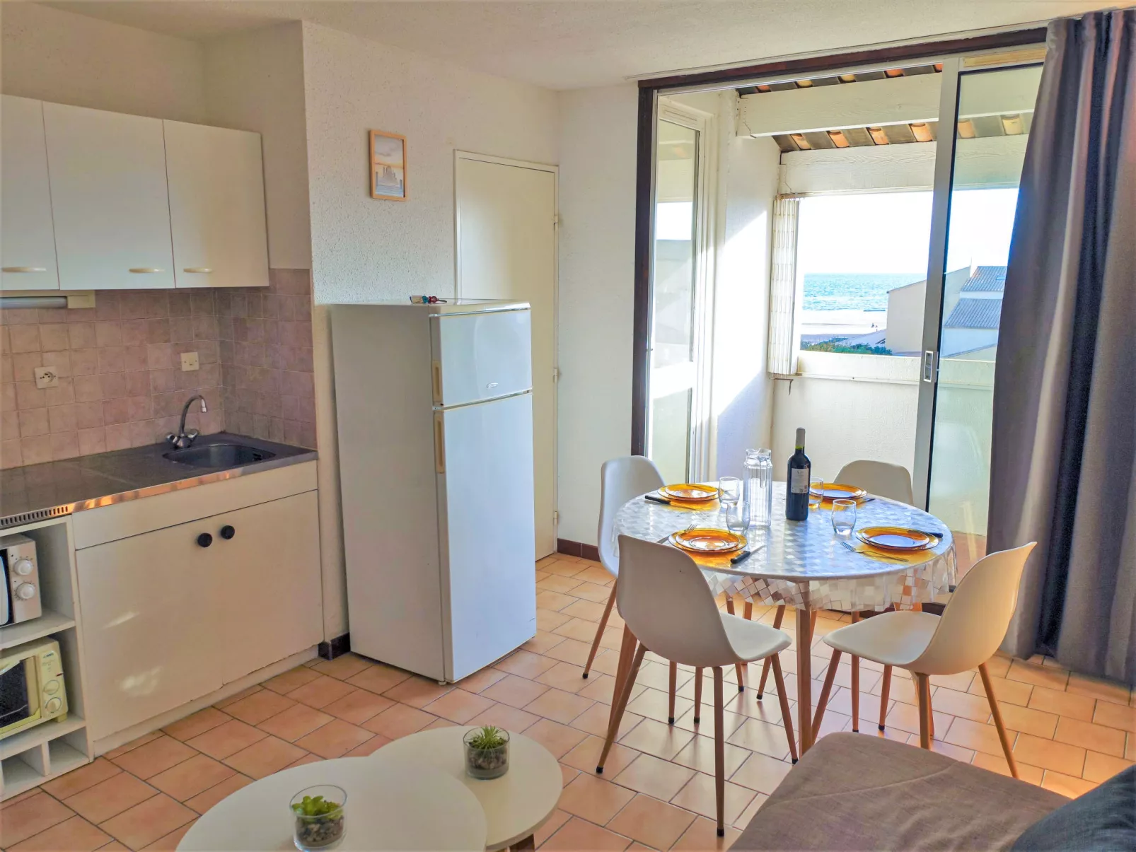 Les Balcons de la Méditerranée-Inside